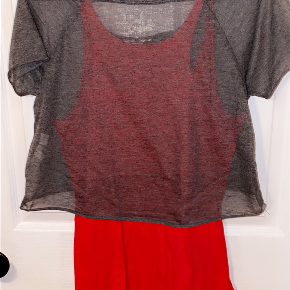 Tank top - Picture 2 of 2